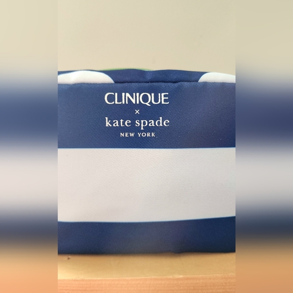NWT Kate Spade & Clinique Cosmetic Bag - Picture 2 of 4